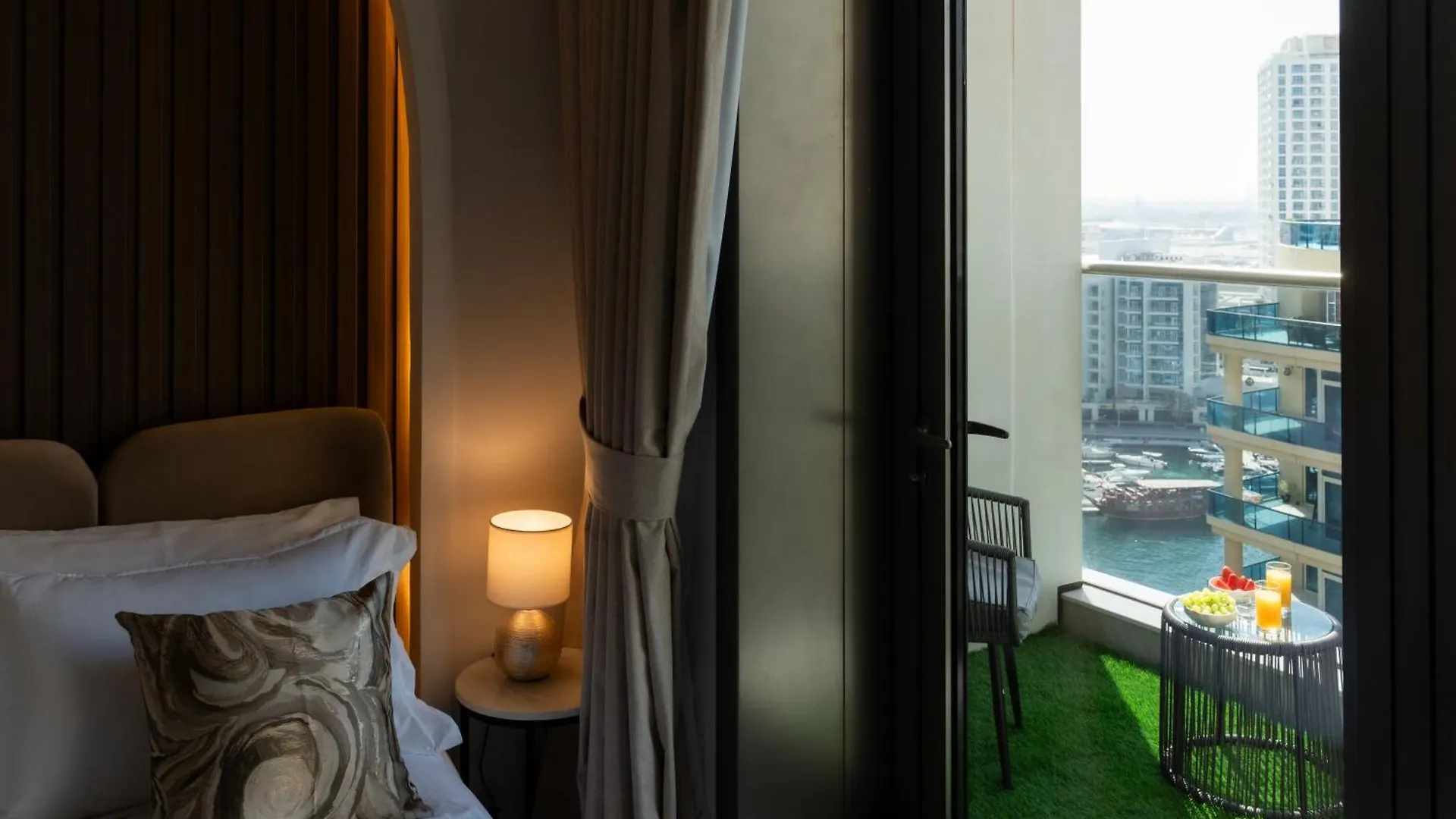 Dubaiashome - Luxury Special Stay Dubai