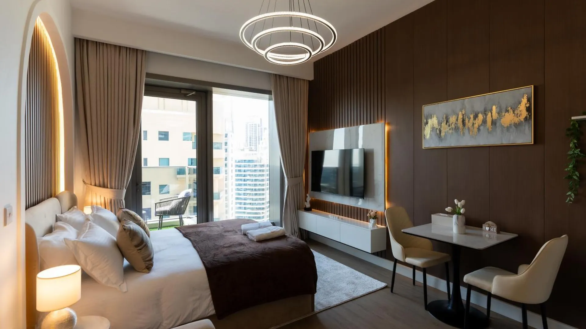 Dubaiashome - Luxury Special Stay